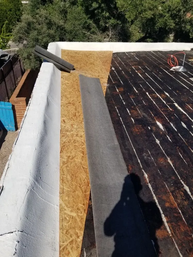 Slide of Wildcats Roofing