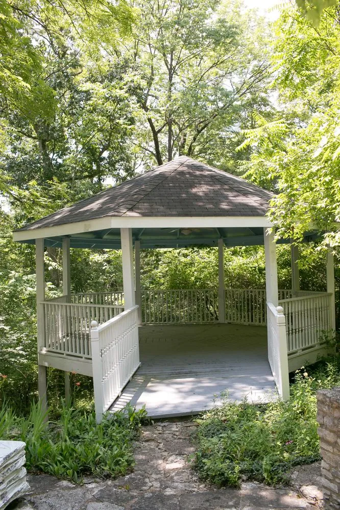 Slide of Wildwood Roofing & Construction