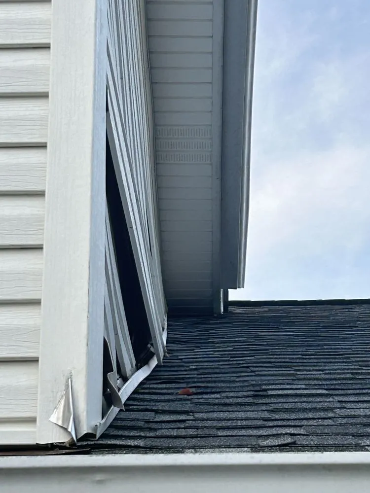 Slide of Wildwood Roofing & Construction