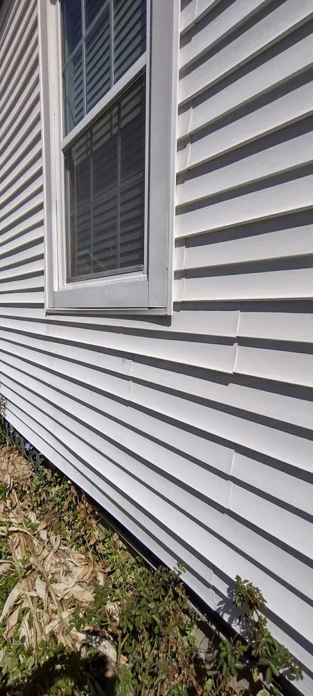 Slide of Wildwood Roofing & Construction