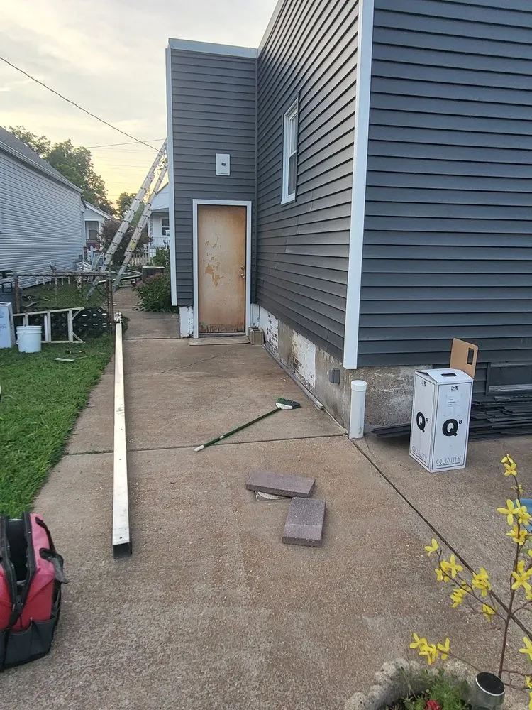 Slide of Wildwood Roofing & Construction