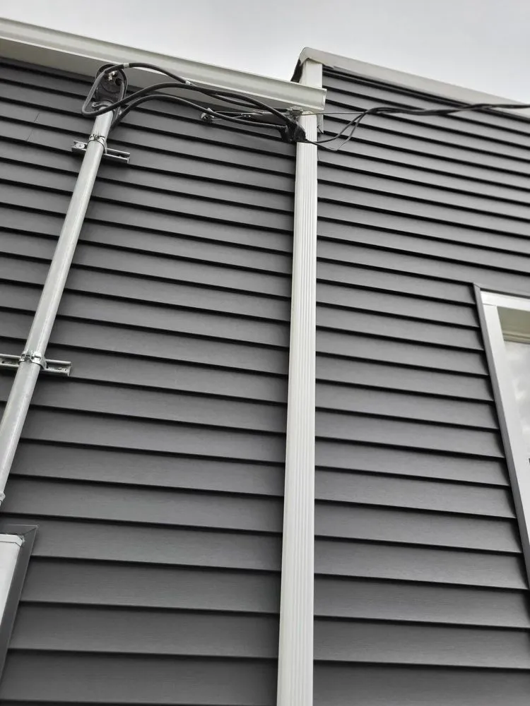 Slide of Wildwood Roofing & Construction