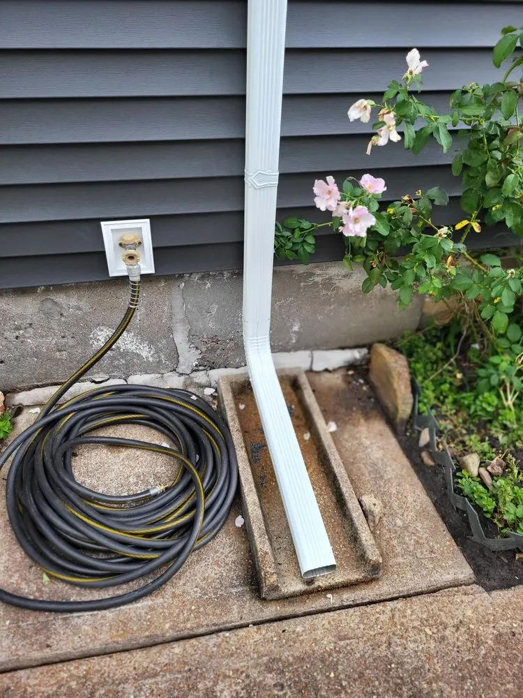 Slide of Wildwood Roofing & Construction