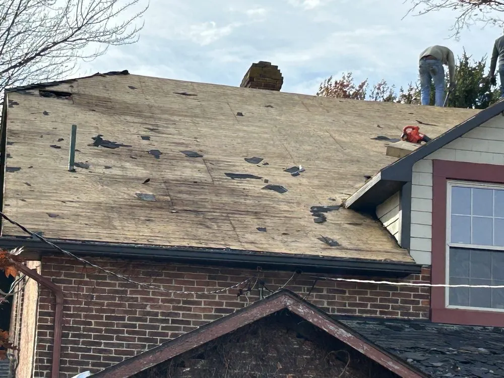 Slide of Will Sells Roofing