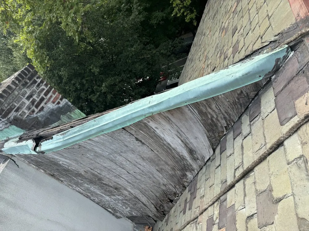 Reliable roof repair in Sunnyside, NY - William & Hugh Roofing