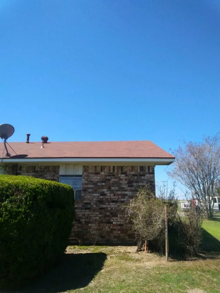 Slide of William Joles Roofing & Painting