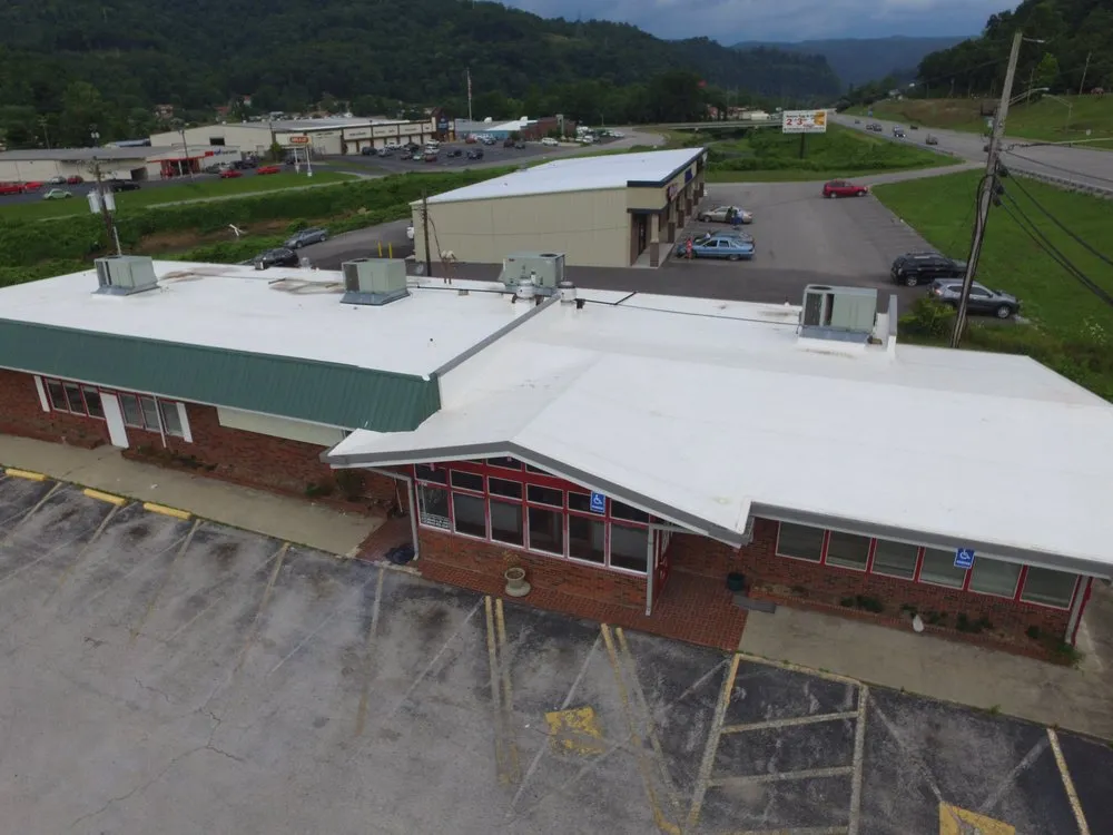 Slide of William Maxwell Roofing