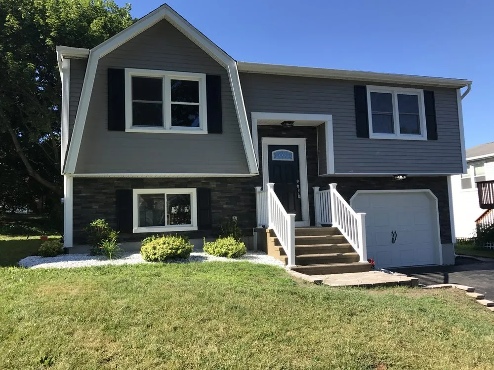 Slide of William N Sons Builders