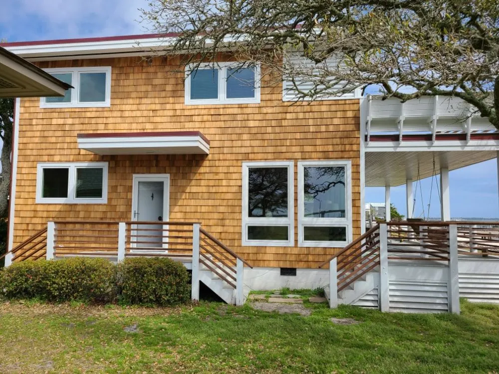 Slide of William Taylor Roofing and Construction