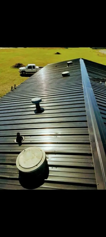 Slide of Williams & Sons Roofing