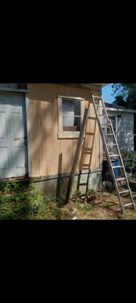 Slide of Williams & Sons Roofing