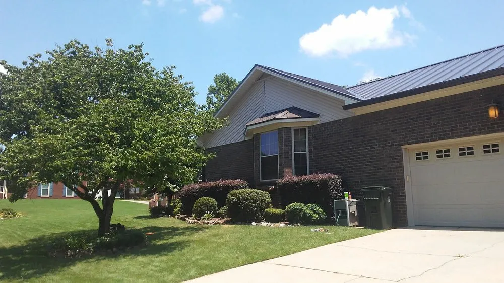 Slide of Williams Custom Construction