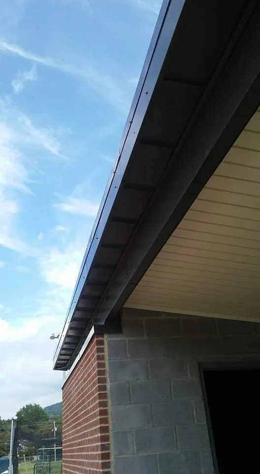 Slide of Williams Custom Construction