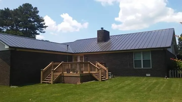 Slide of Williams Custom Construction