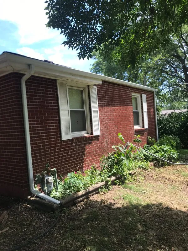 Slide of Williams Roofing & Construction