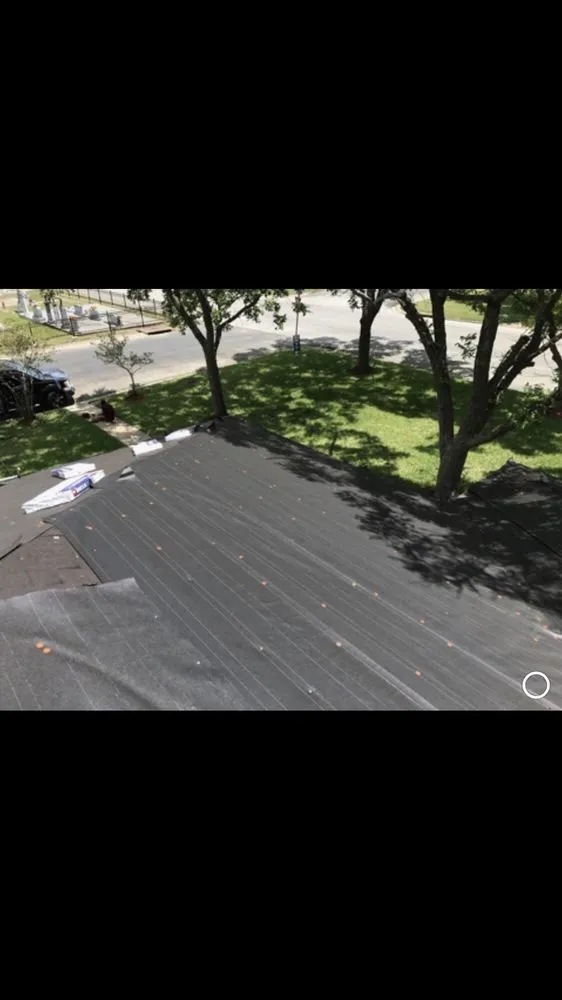 Slide of Williams Roofing and Exteriors