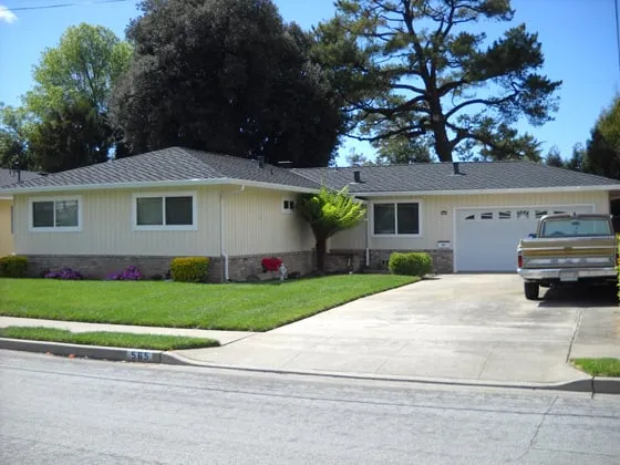 Slide of Williams Roofing