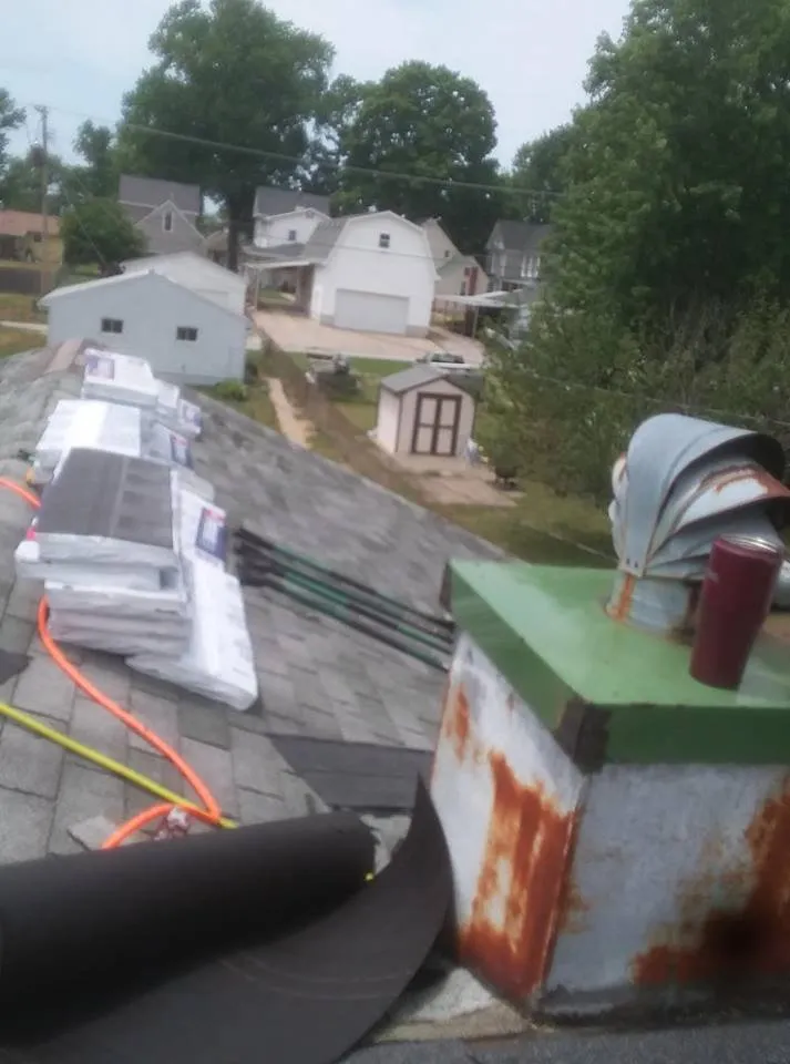 Slide of Williams Roofing