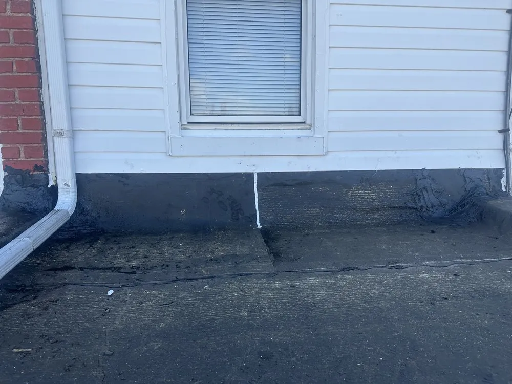 Slide of Willie Construction