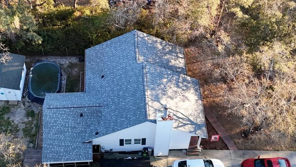 Slide of Willis Roofing