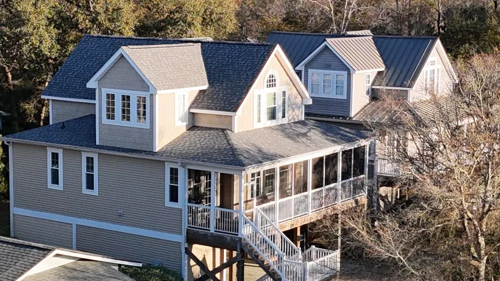 Slide of Willis Roofing