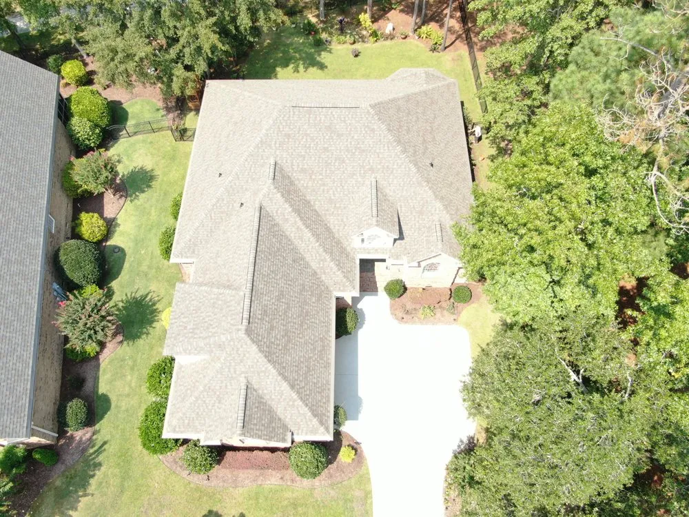 Slide of Willis Roofing