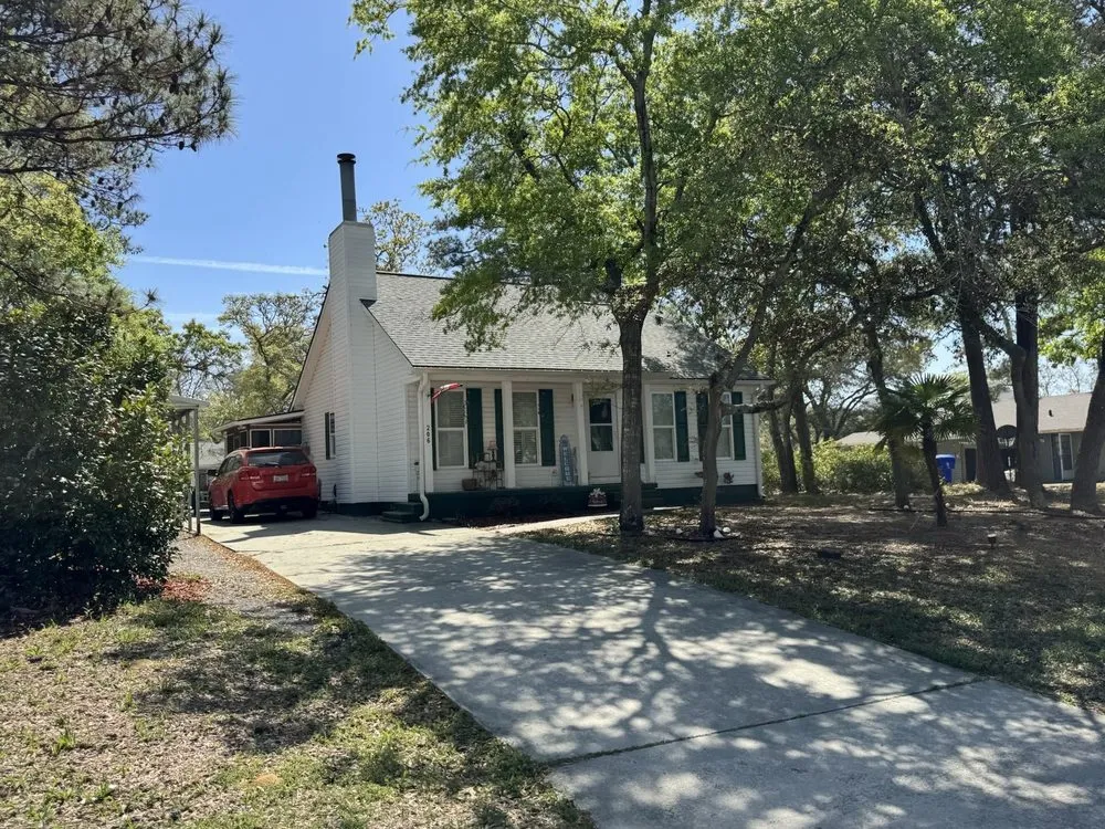 Slide of Willis Roofing