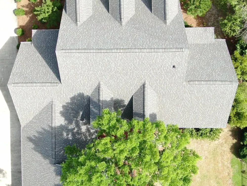 Slide of Willis Roofing