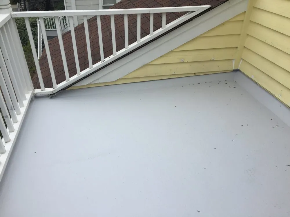 Slide of Willow Ash Roofing