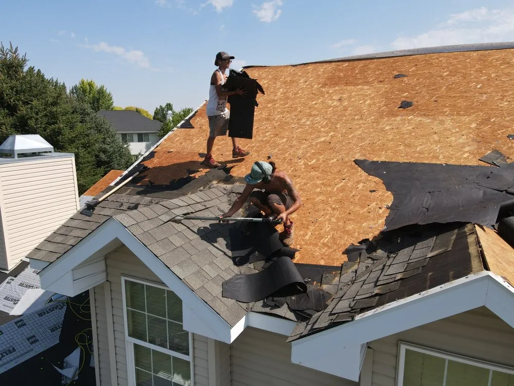 Slide of Willow Exterior Renovation & Construction