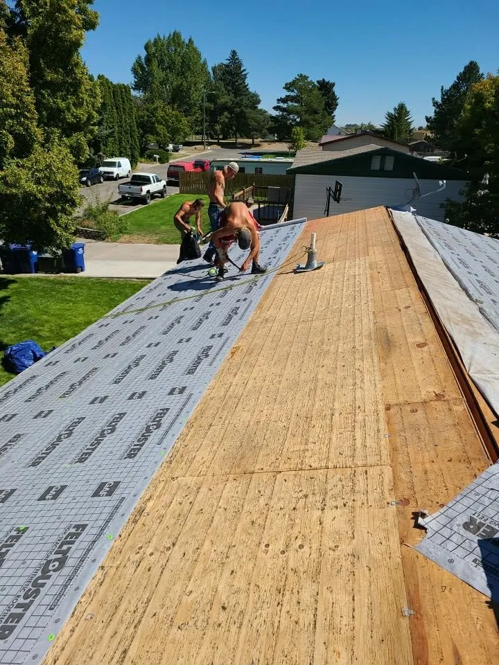 Slide of Willow Exterior Renovation & Construction