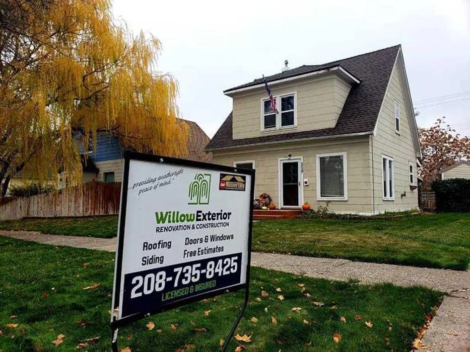 Slide of Willow Exterior Renovation & Construction