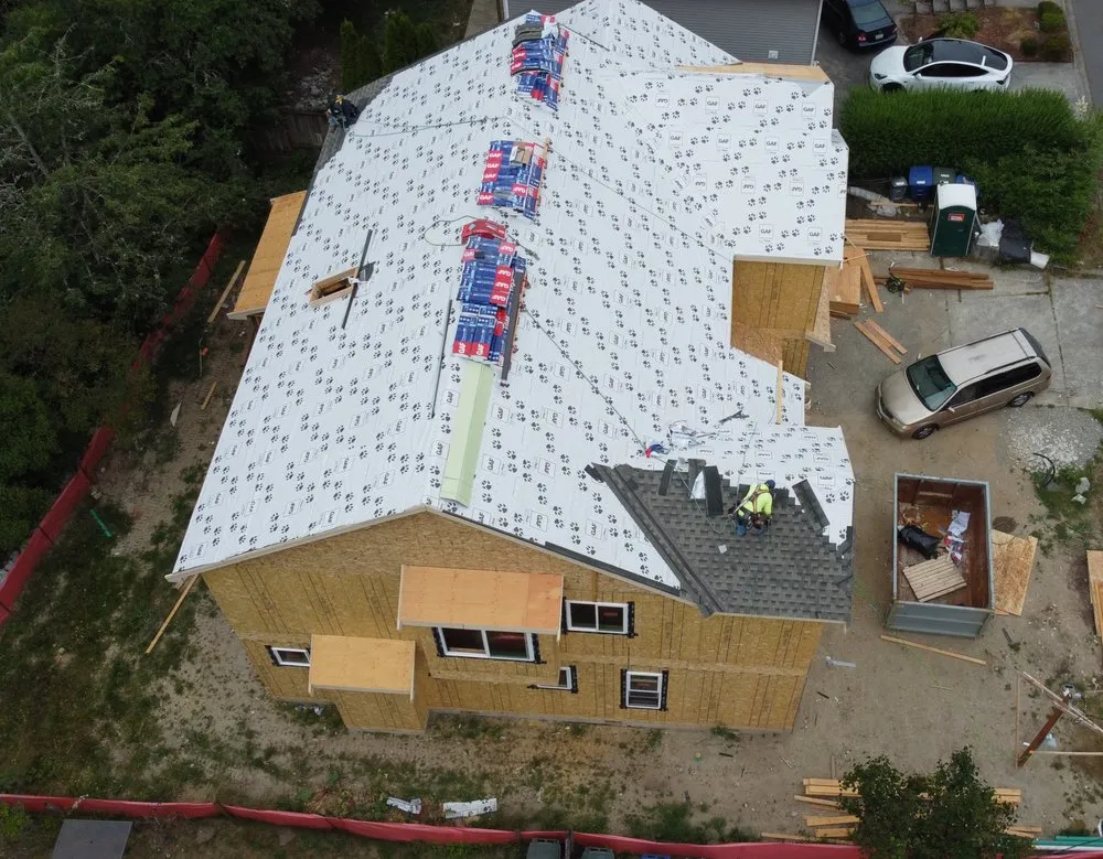 Slide of Willy Roofing & Const