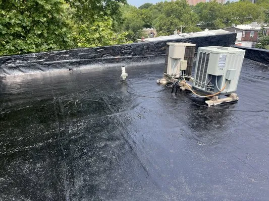 Wilmington City Roofing Logo