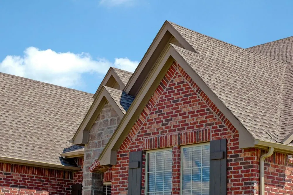 Licensed flat roof repair experts serving Castle Hayne, NC - Wilmington Roofing Contractors