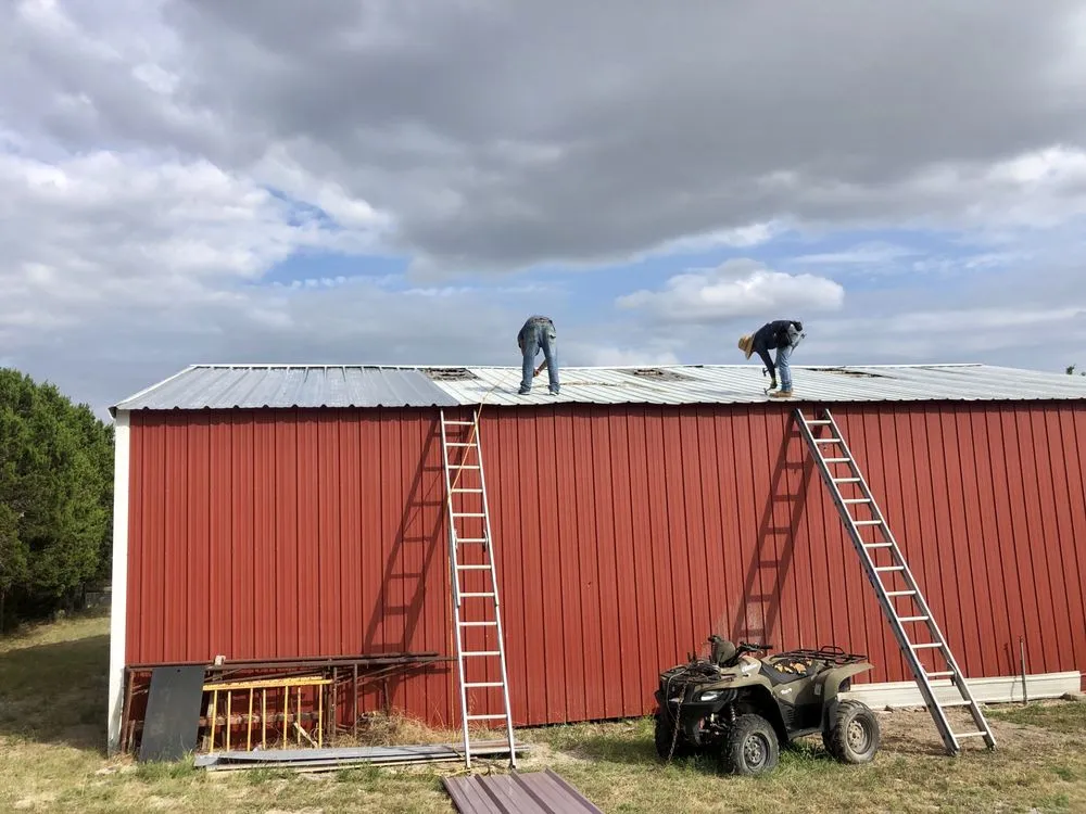 Expert shingle roofing service for residential properties in Spring Branch, TX by Wilson Roofing and Renovations