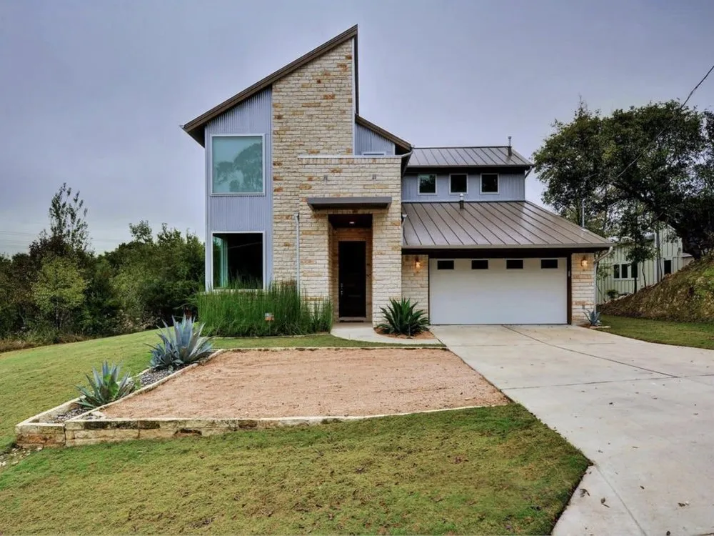 Slide of Wilson Roofing