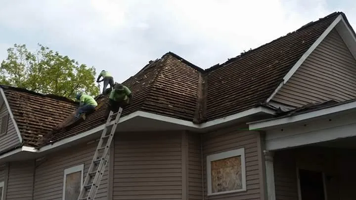 Slide of Wilson's Roofing Construction