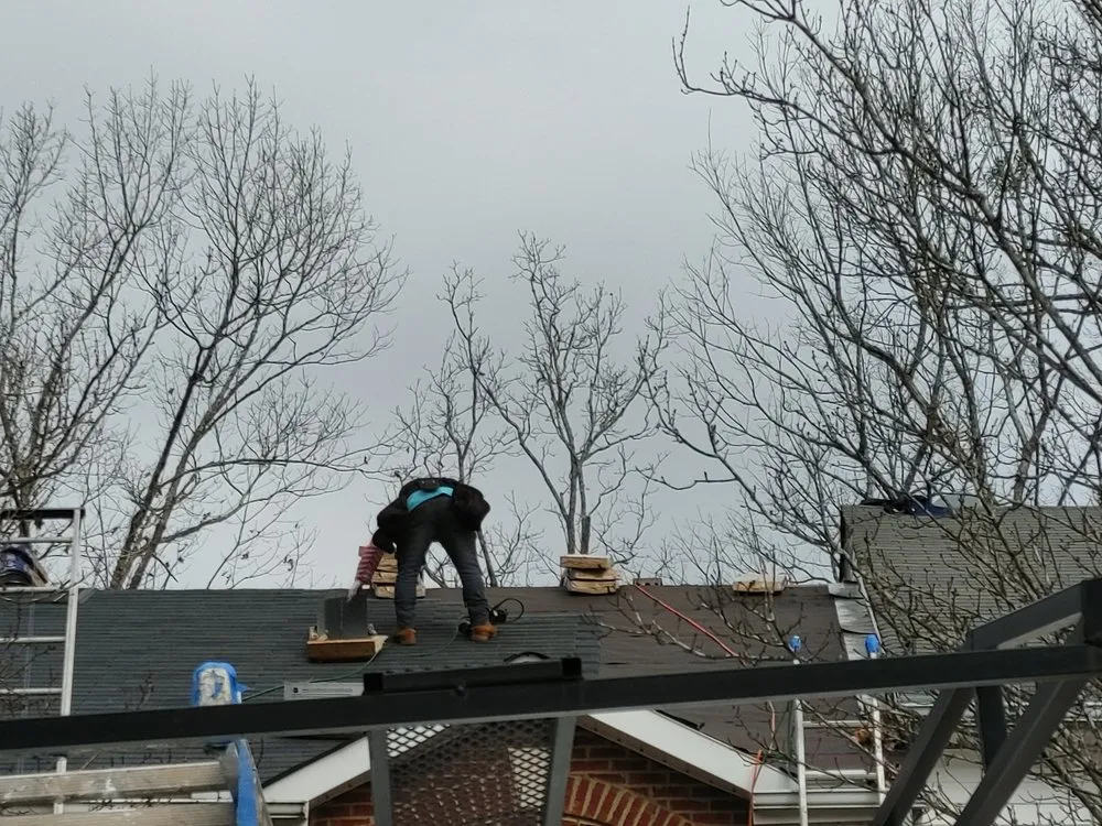 Slide of Wilson's Roofing