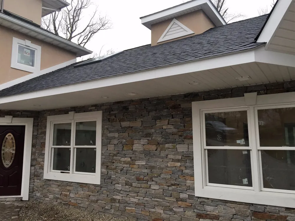 Slide of Window & Door Outlet