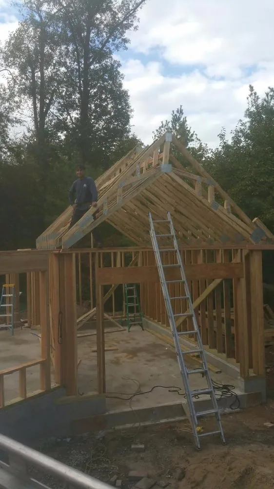 Slide of Window & Door Outlet