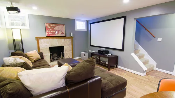 Slide of Window & Door Outlet