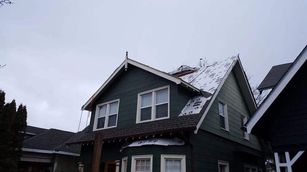Slide of Window and Roof Depot