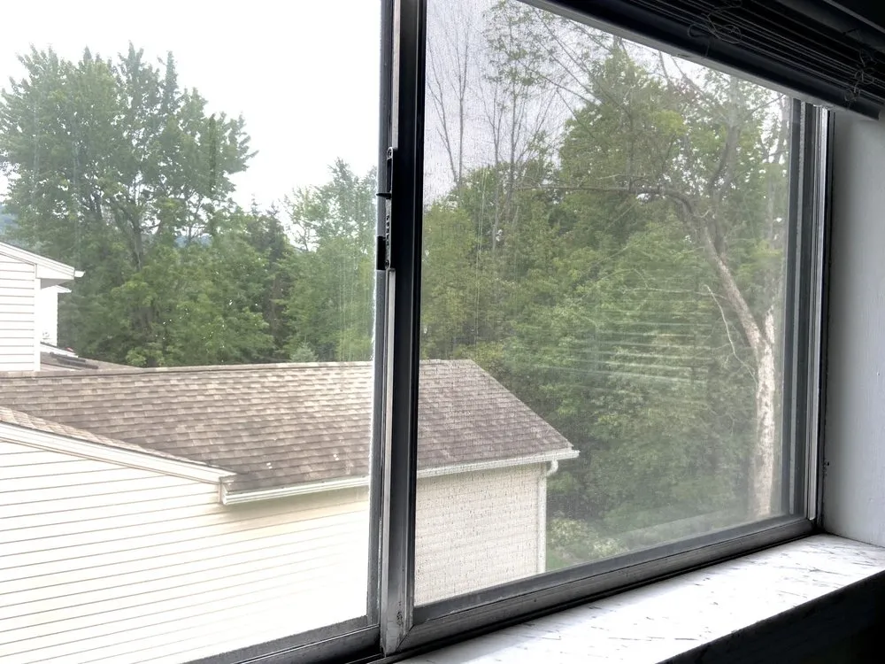 Slide of Window Broker