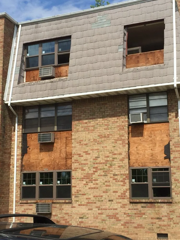 Slide of Window Gallery North Bergen