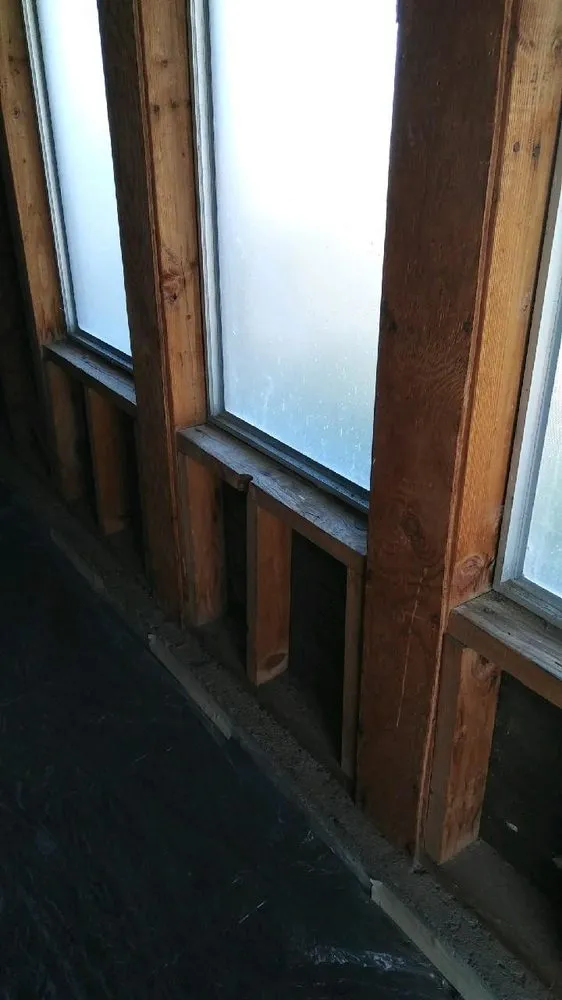 Slide of Window World - San Diego