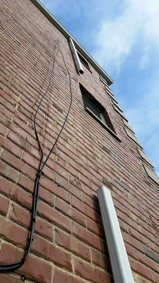 Slide of Windows & Gutters