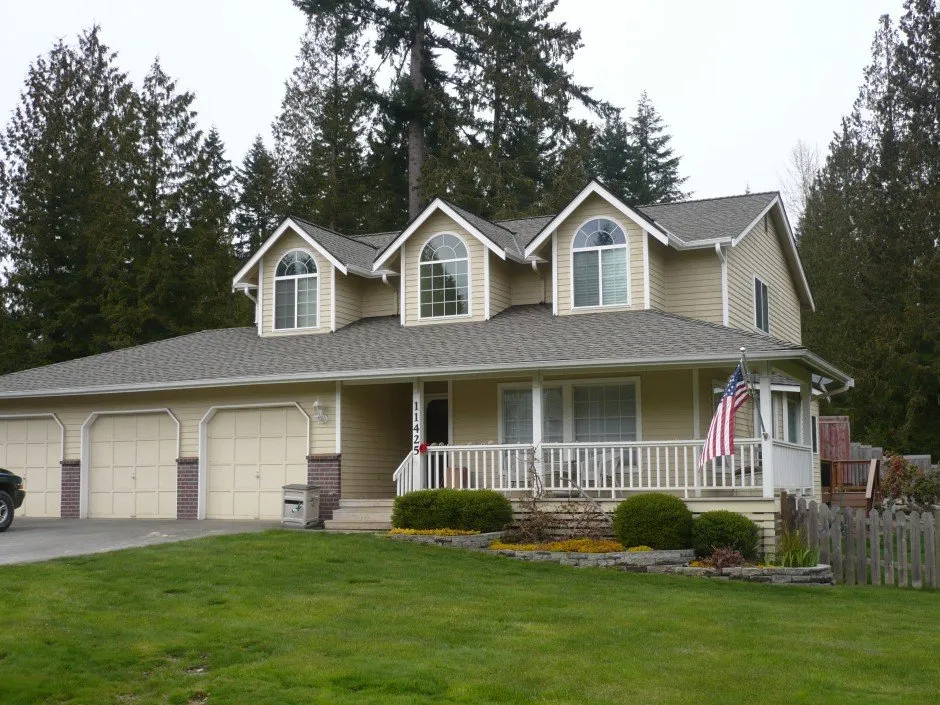 Slide of Windsor Roofing