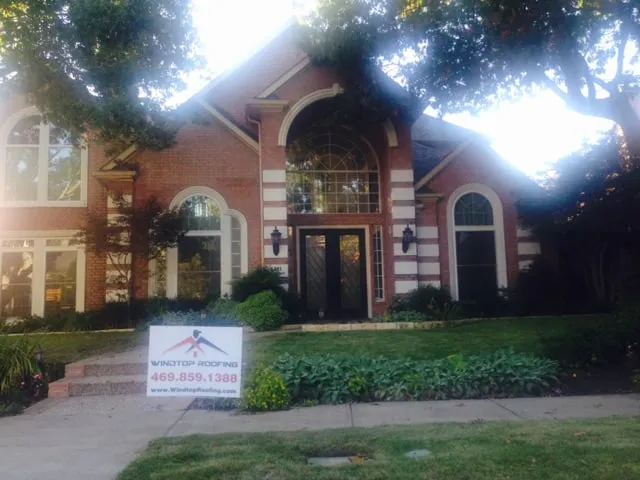 Slide of Windtop Roofing