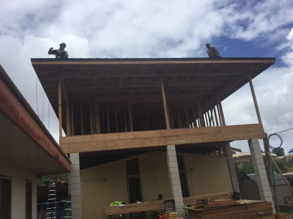 Slide of Windward Custom Builders